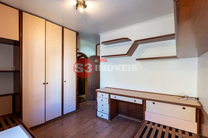 Casa à venda com 4 quartos, 297m² - Foto 30