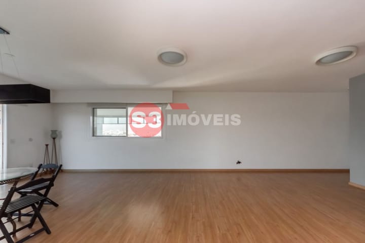 Apartamento à venda com 4 quartos, 188m² - Foto 4