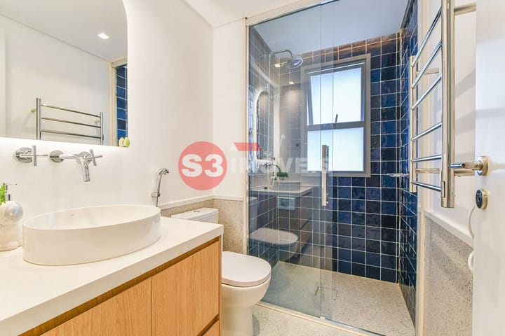 Apartamento à venda com 3 quartos, 149m² - Foto 32