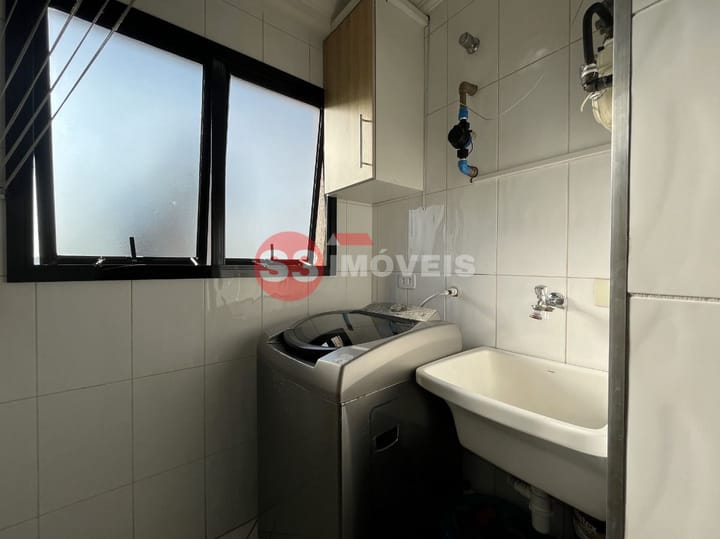 Apartamento à venda com 2 quartos, 64m² - Foto 17