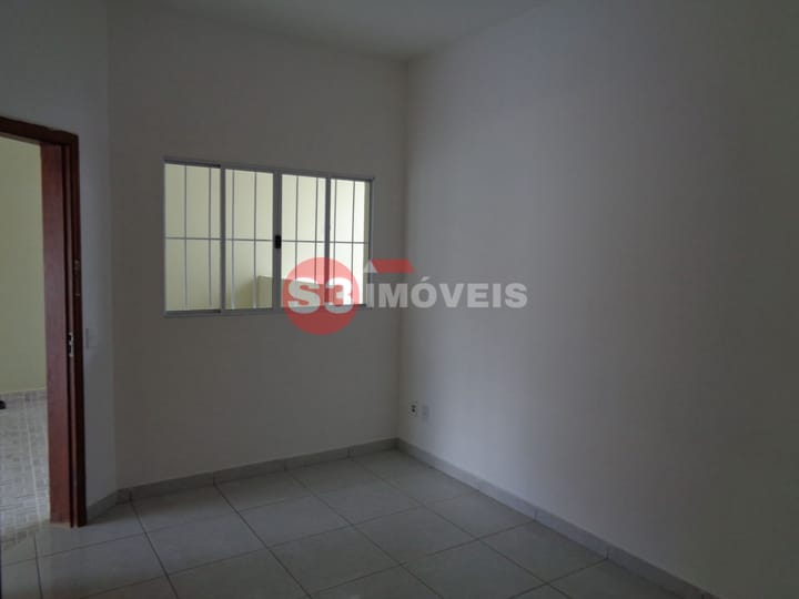 Casa à venda com 6 quartos, 250m² - Foto 10