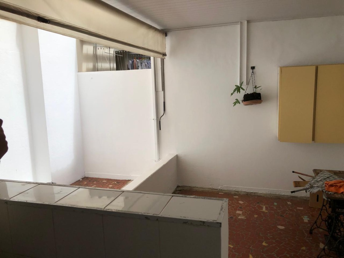 Apartamento à venda com 2 quartos, 80m² - Foto 27