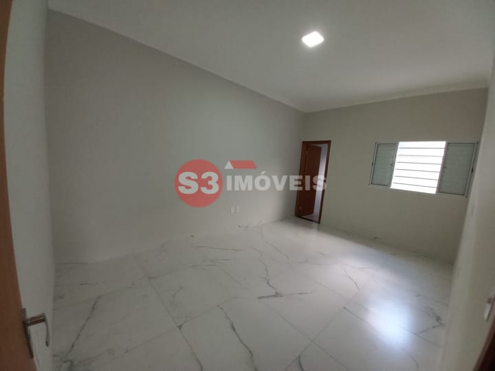 Casa à venda com 3 quartos, 125m² - Foto 9