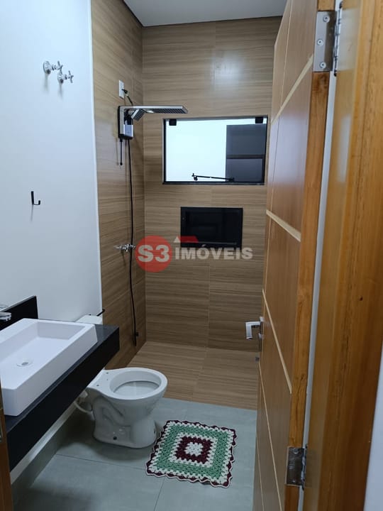 Casa de Condomínio à venda e aluguel com 1 quarto, 135m² - Foto 19