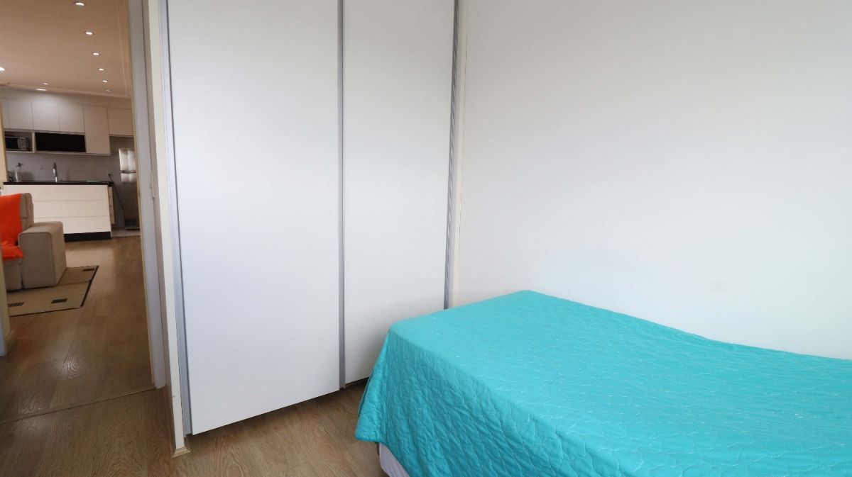 Apartamento à venda com 3 quartos, 80m² - Foto 13