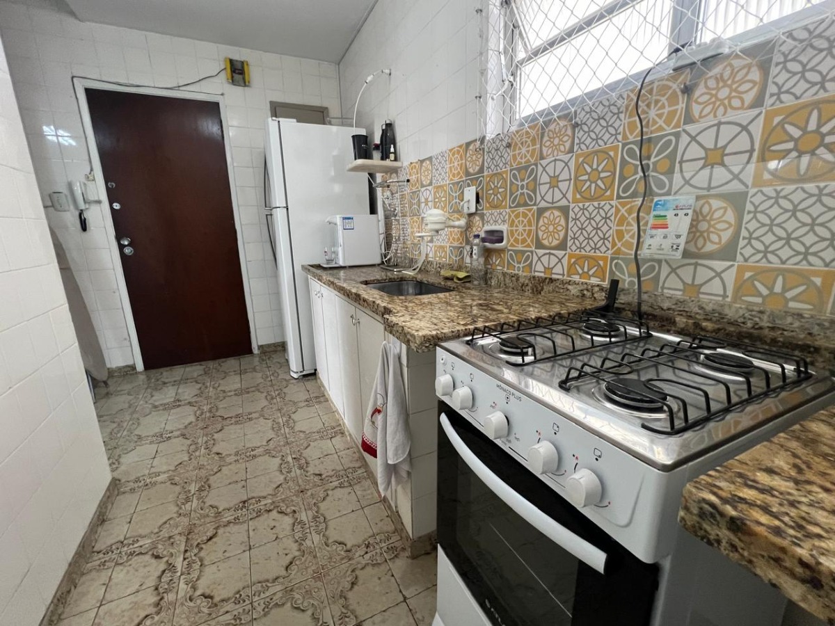 Apartamento à venda com 2 quartos, 83m² - Foto 15