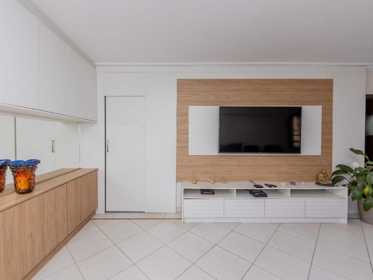 Apartamento à venda com 3 quartos, 185m² - Foto 10