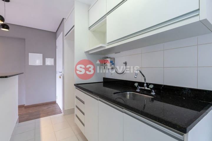 Apartamento à venda com 1 quarto, 61m² - Foto 12