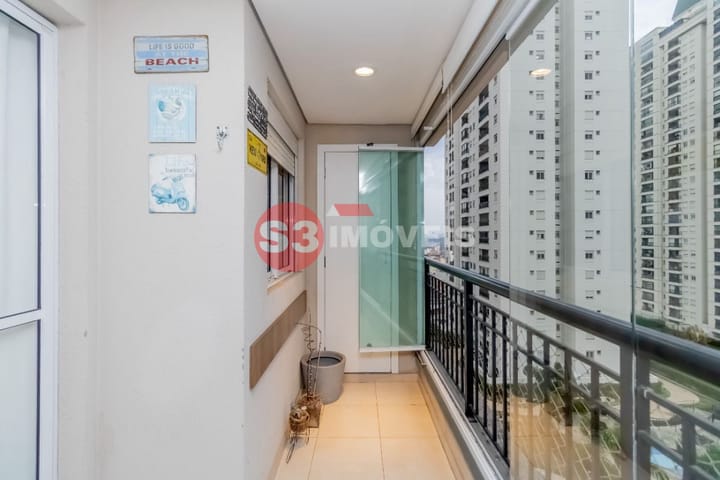 Apartamento à venda com 2 quartos, 70m² - Foto 25