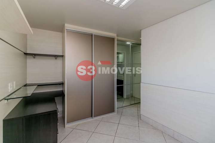 Apartamento à venda com 2 quartos, 65m² - Foto 9