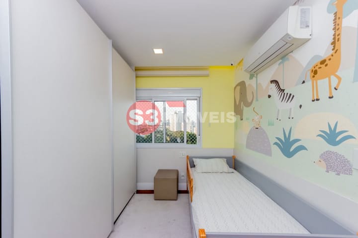 Apartamento à venda com 4 quartos, 250m² - Foto 18