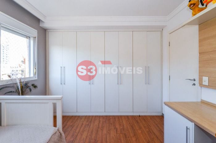 Apartamento à venda com 3 quartos, 202m² - Foto 18