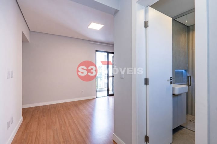 Apartamento à venda com 4 quartos, 200m² - Foto 47