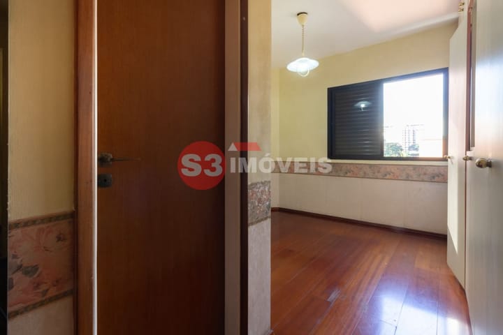 Apartamento à venda com 3 quartos, 81m² - Foto 18