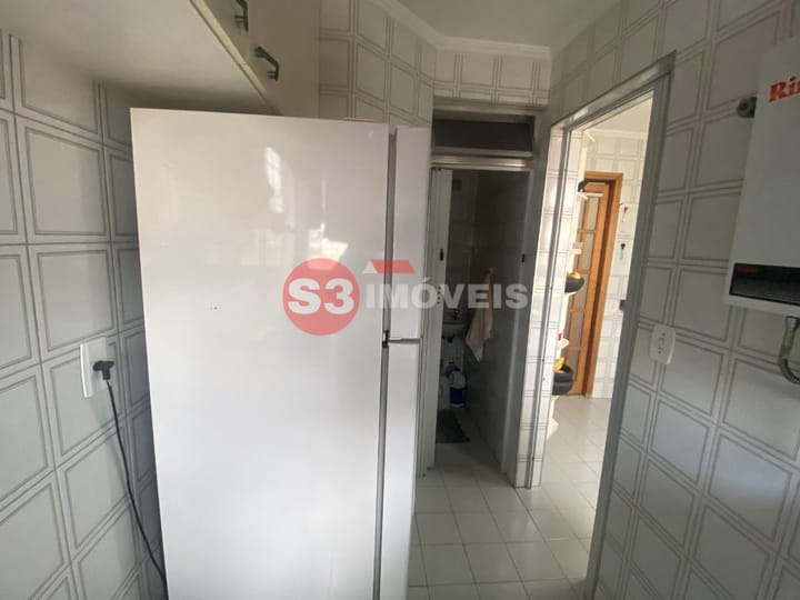 Apartamento à venda com 2 quartos, 65m² - Foto 9