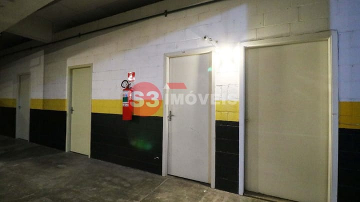 Apartamento à venda com 3 quartos, 200m² - Foto 47