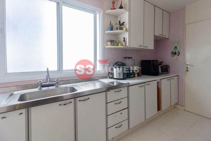 Apartamento à venda com 2 quartos, 95m² - Foto 17