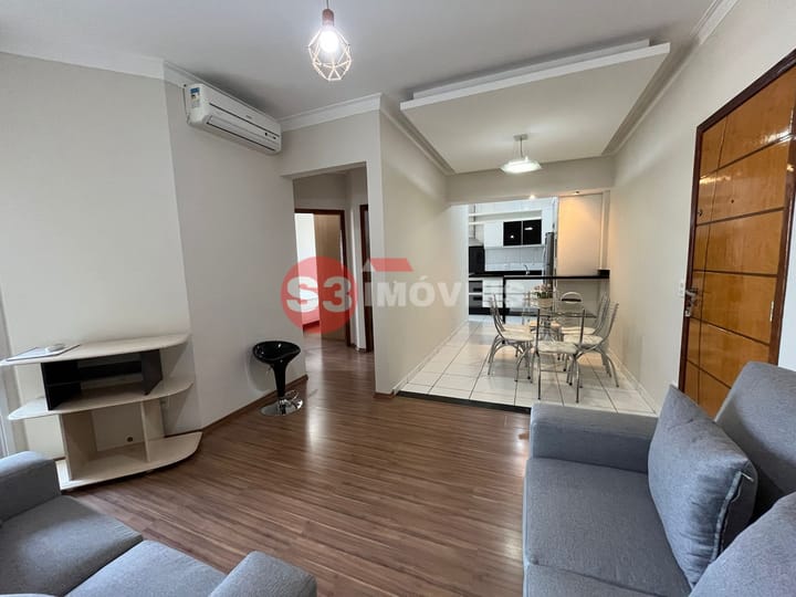 Apartamento para alugar com 2 quartos, 72m² - Foto 1