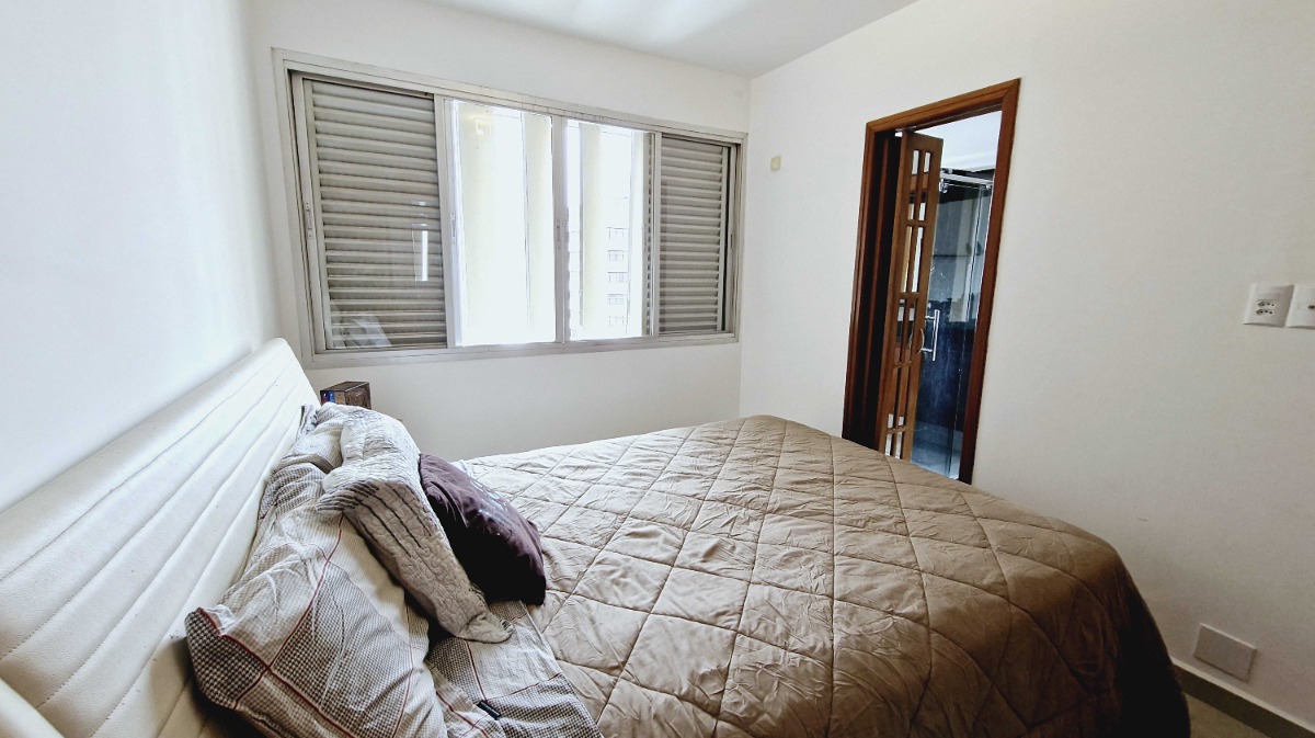 Apartamento à venda com 1 quarto, 77m² - Foto 25