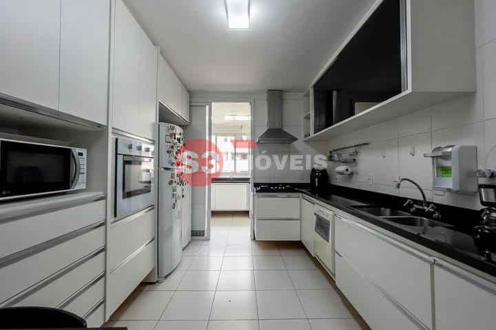 Apartamento à venda com 3 quartos, 136m² - Foto 36