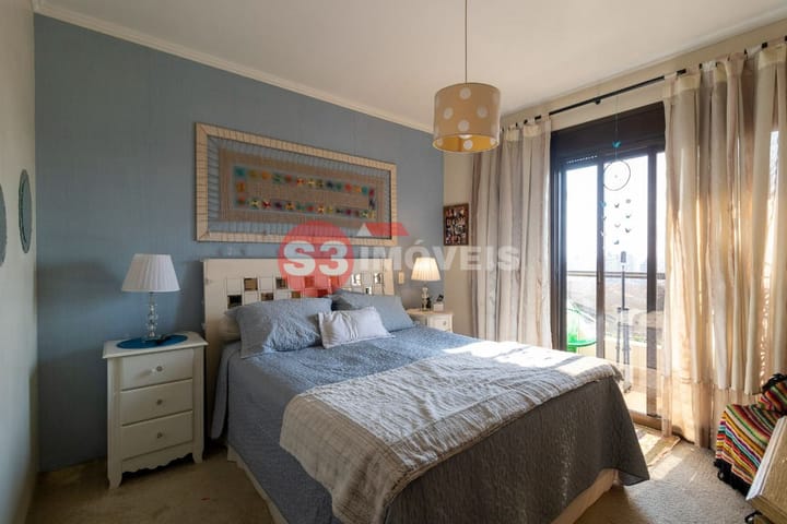 Apartamento à venda com 4 quartos, 196m² - Foto 10