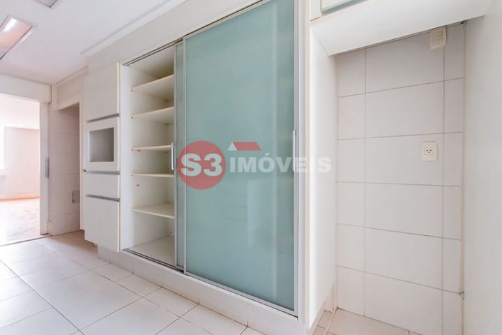 Apartamento à venda com 3 quartos, 134m² - Foto 8