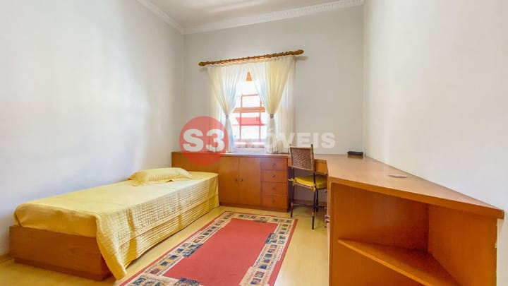 Casa à venda com 5 quartos, 275m² - Foto 32