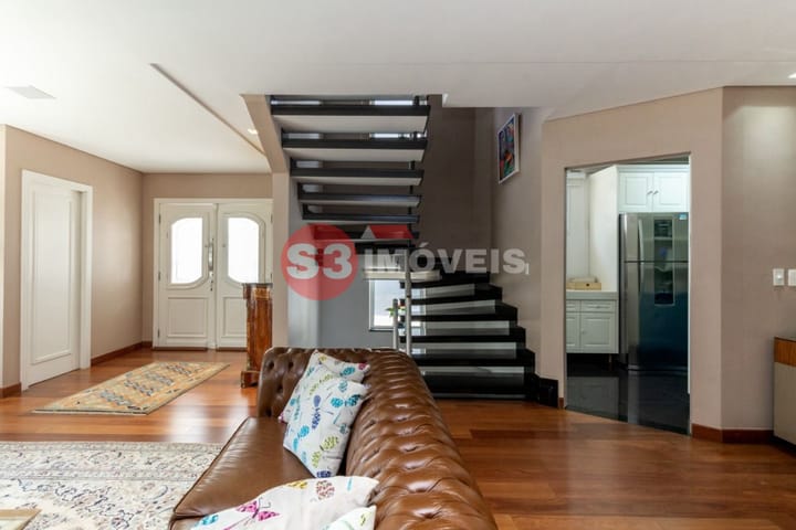 Casa à venda com 2 quartos, 272m² - Foto 9