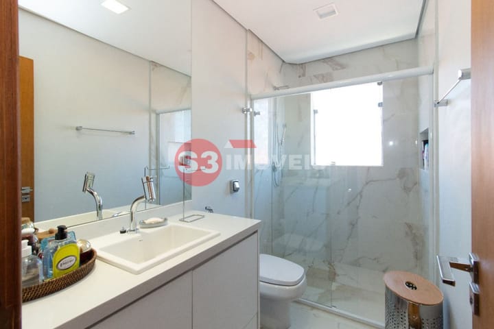 Casa à venda com 4 quartos, 314m² - Foto 20