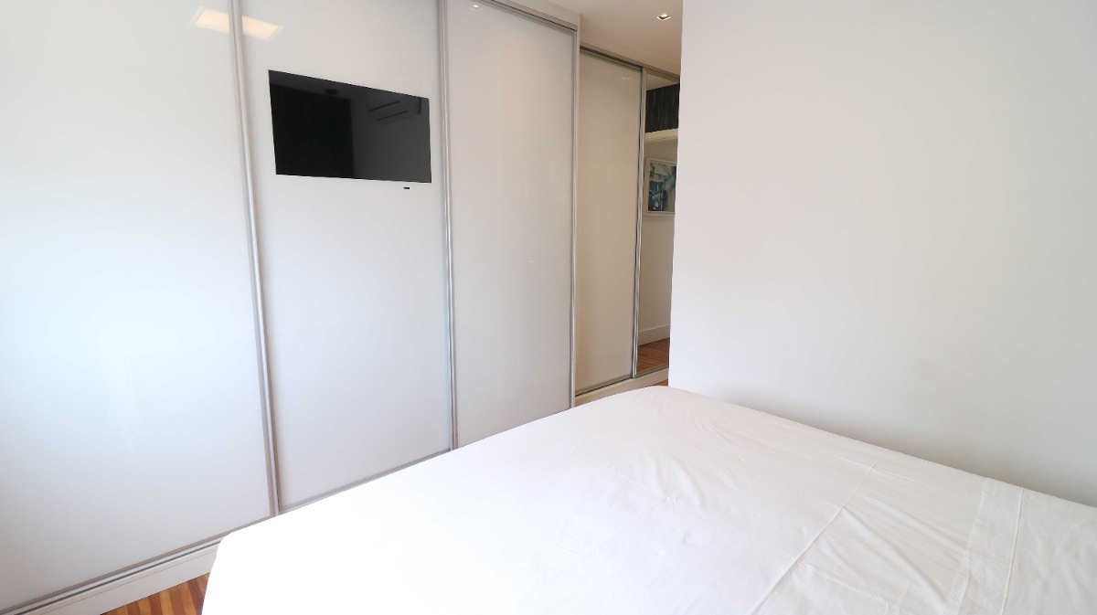 Apartamento à venda com 3 quartos, 96m² - Foto 22