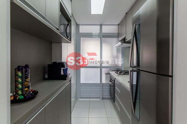 Apartamento à venda com 2 quartos, 61m² - Foto 30