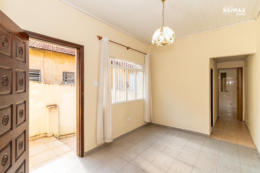 Casa à venda com 4 quartos, 150m² - Foto 4