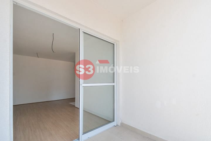 Apartamento à venda com 2 quartos, 66m² - Foto 11