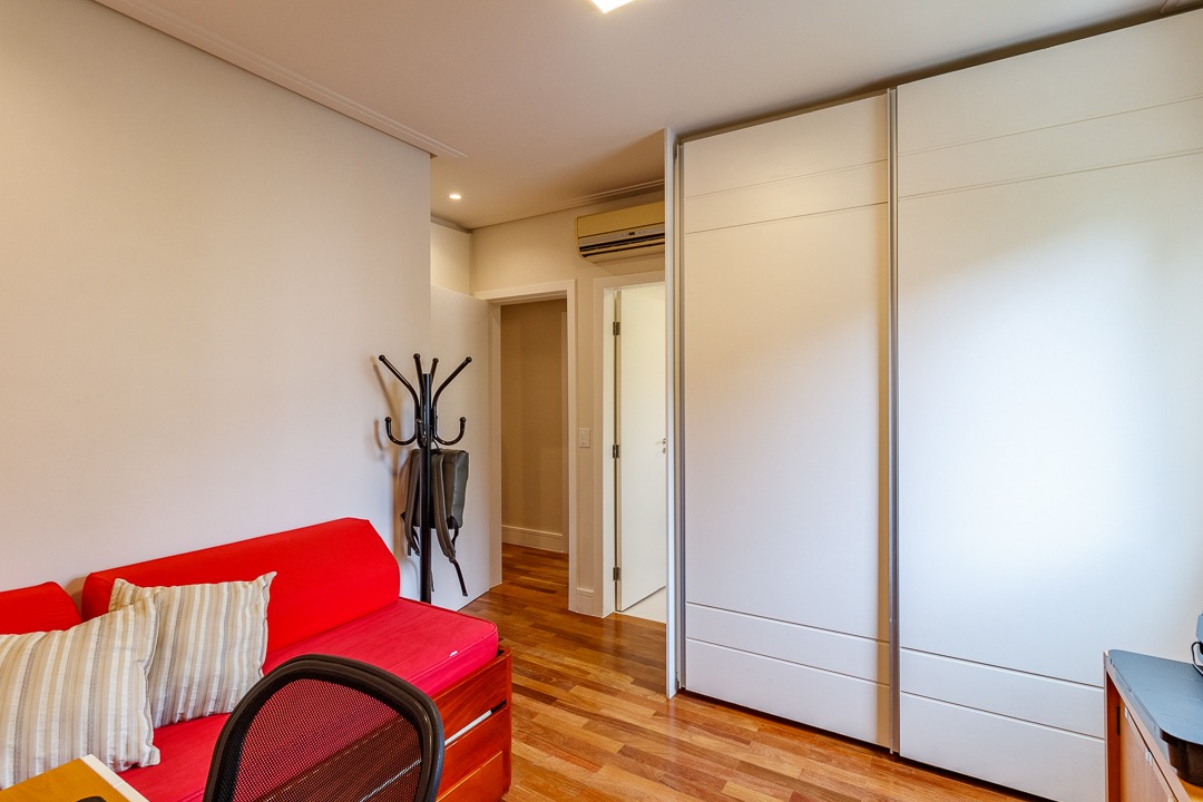 Apartamento à venda com 3 quartos, 137m² - Foto 16