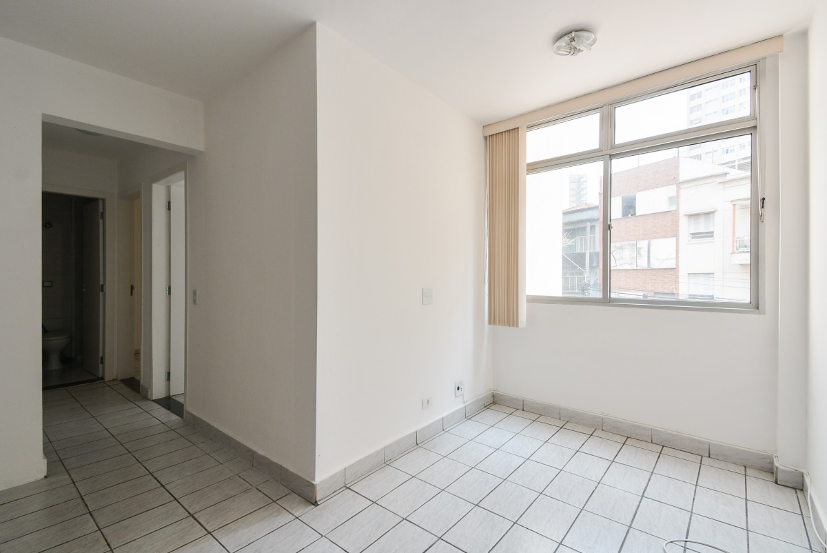 Apartamento à venda com 2 quartos, 75m² - Foto 4