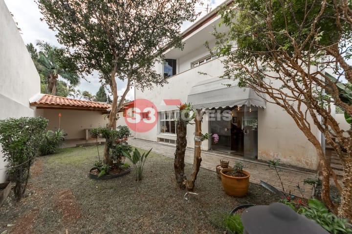 Casa à venda com 3 quartos, 700m² - Foto 13