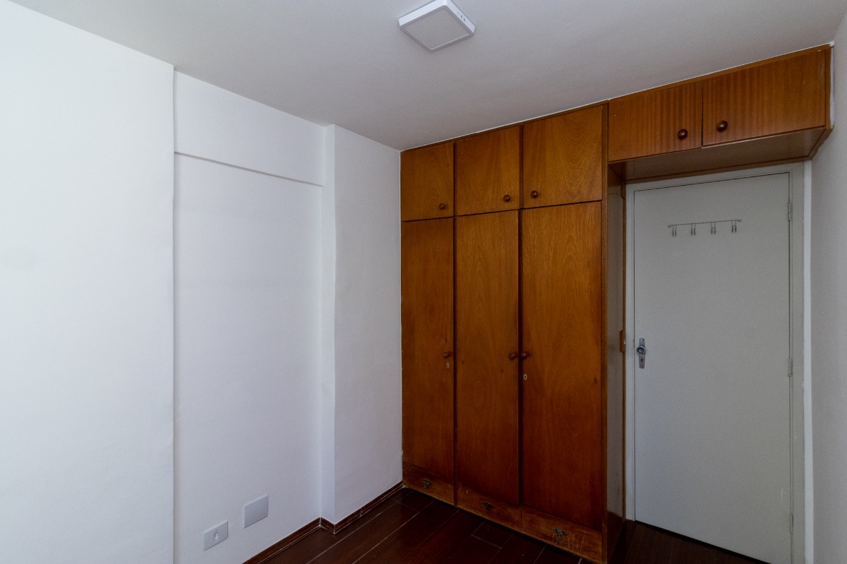 Apartamento à venda com 2 quartos, 54m² - Foto 15