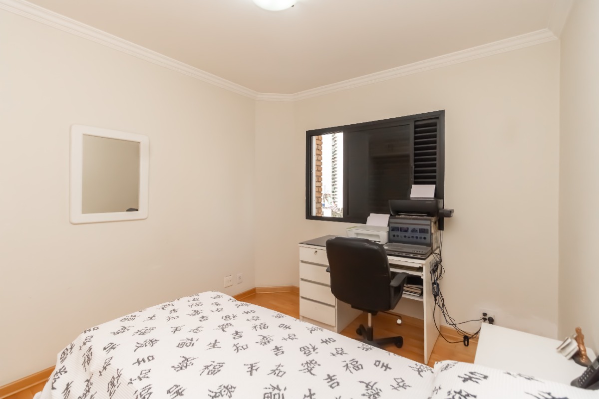 Apartamento à venda com 3 quartos, 158m² - Foto 17