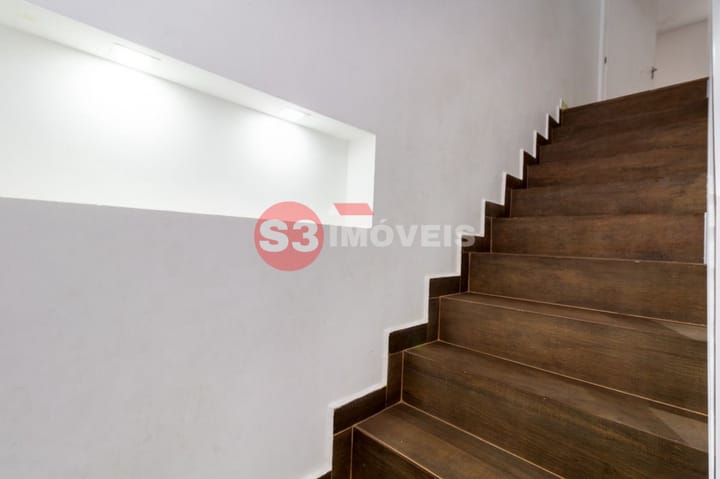 Casa à venda com 2 quartos, 140m² - Foto 13