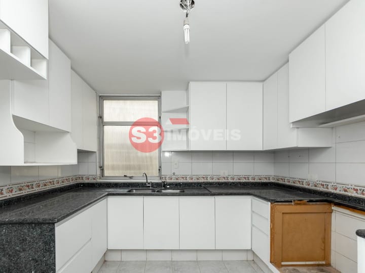 Apartamento à venda com 3 quartos, 190m² - Foto 25