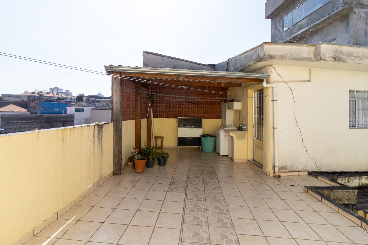 Casa à venda com 5 quartos, 217m² - Foto 59