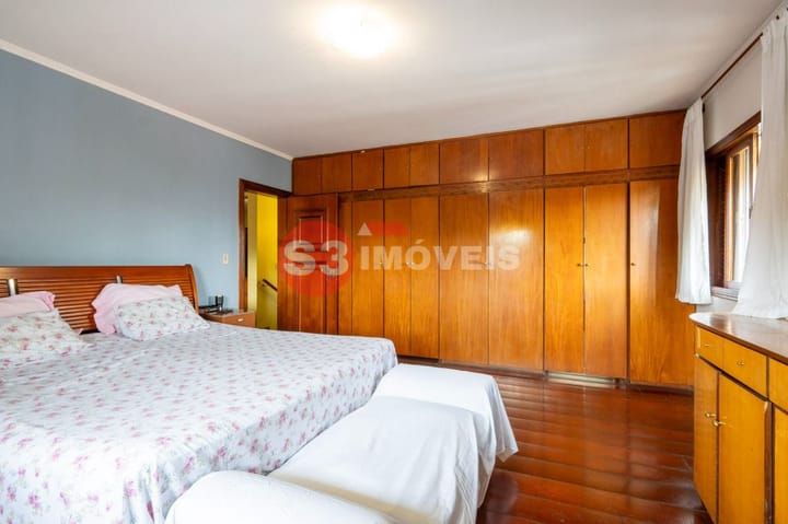 Casa à venda com 5 quartos, 270m² - Foto 40