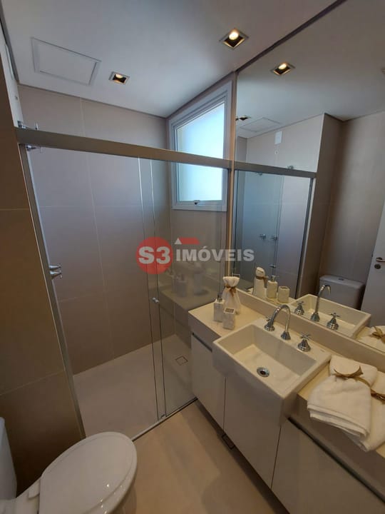 Apartamento para alugar com 1 quarto, 55m² - Foto 10