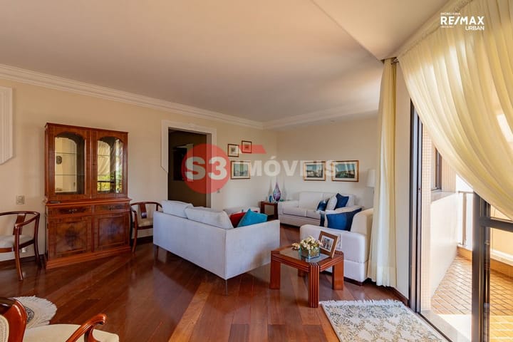 Apartamento à venda com 4 quartos, 250m² - Foto 6