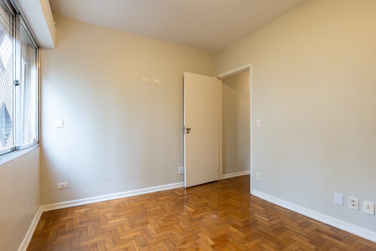 Apartamento à venda com 2 quartos, 82m² - Foto 31