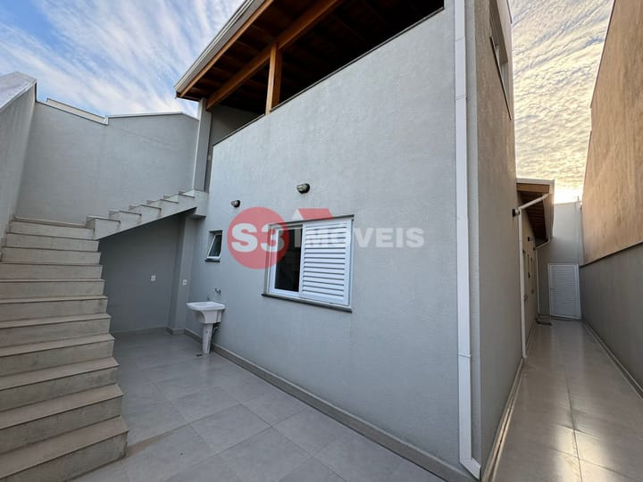 Casa à venda com 3 quartos, 138m² - Foto 5