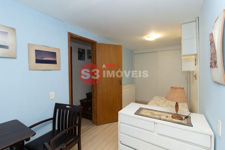 Casa à venda com 5 quartos, 330m² - Foto 23