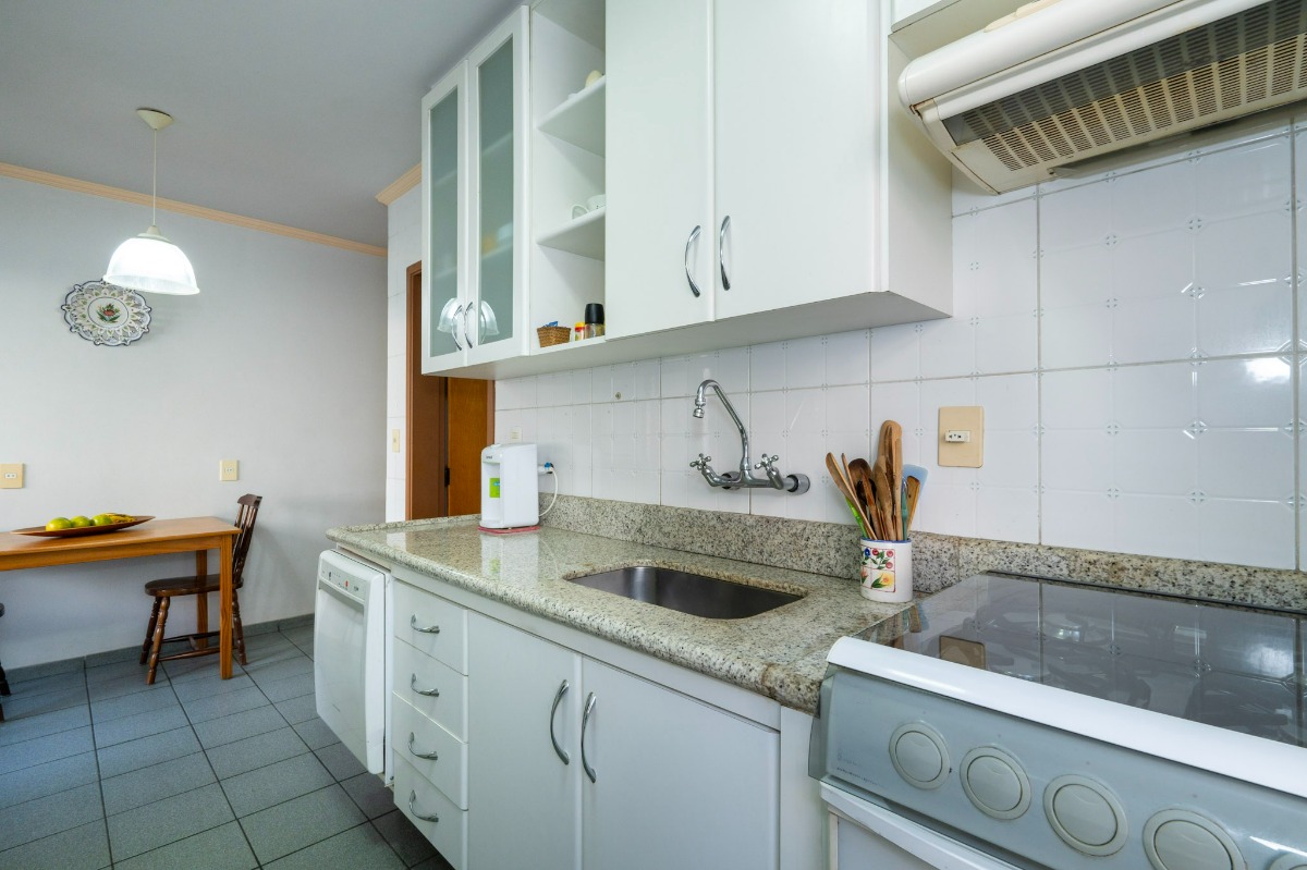 Apartamento à venda com 3 quartos, 129m² - Foto 24