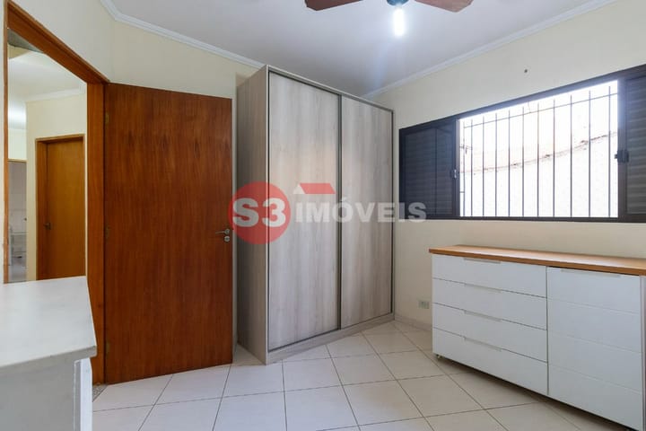 Casa à venda com 3 quartos, 184m² - Foto 7