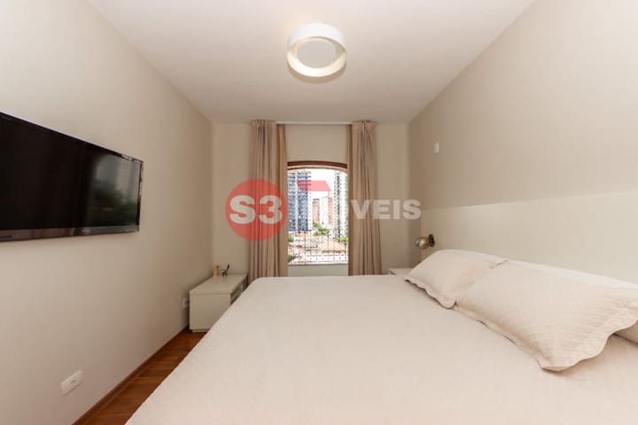 Apartamento à venda com 4 quartos, 225m² - Foto 25